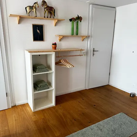 Cozy Nest Apartment *